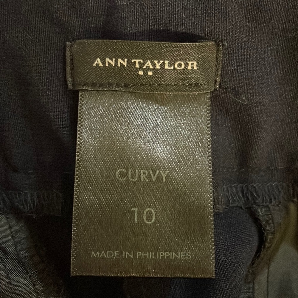 Black Ann Taylor Trausers Size 10